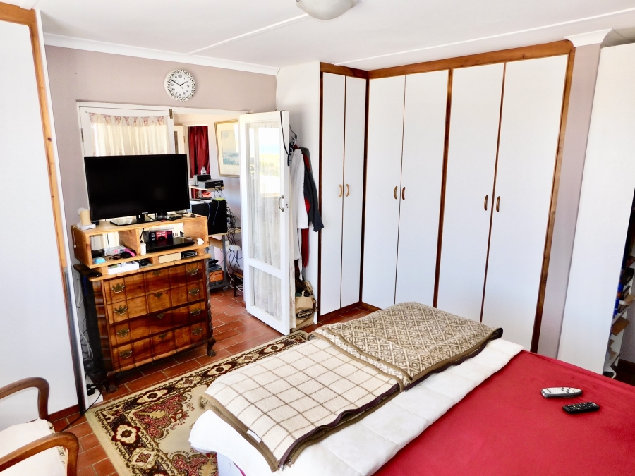 2 Bedroom Property for Sale in Grotto Bay Western Cape